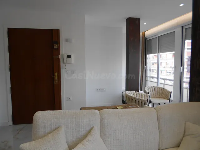 Piso reformado en el centro de Murcia - foto 2