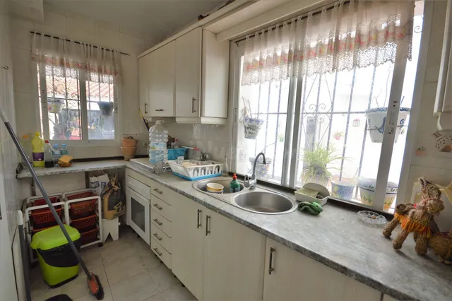 Chalet 4 habitaciones 236m² en venta - Marbella - foto 3