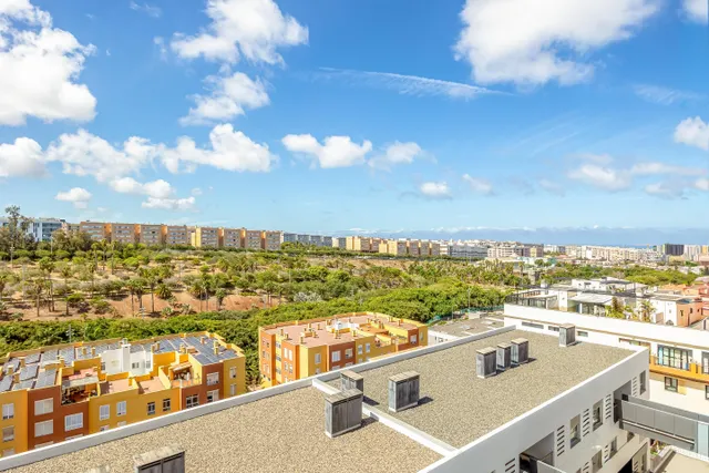 Ático de 3 dormitorios con 2 terrazas y vistas al Parque Juan Pablo II – 7 Palmas — 14