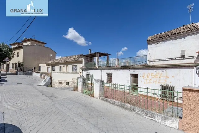 CASA 640 M2 EN CARRETERA DE MURCIA, ALBAYCIN. — 44