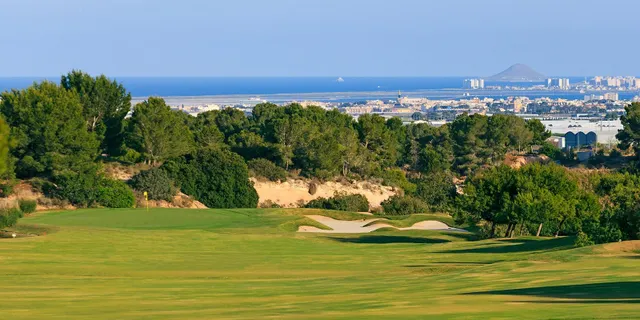 RESIDENCIAL DE OBRA NUEVA EN PILAR DE LA HORADADA JUNTO AL CAMPO DE GOLF — 21