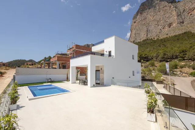 Villa 3 habitaciones 165m² en venta - Casco urbano — 19