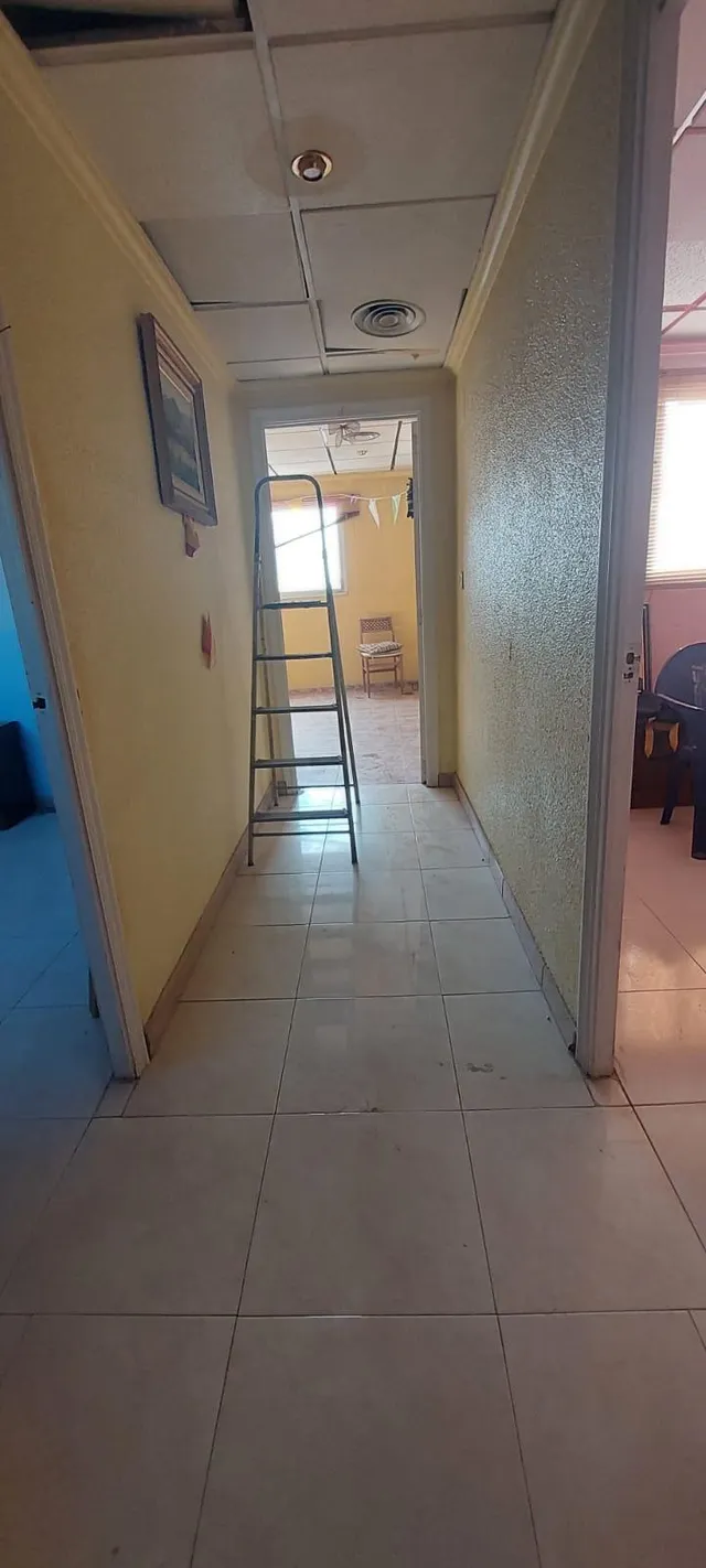 Nave industrial 1300m² en venta - Ciudad de Asís — 8