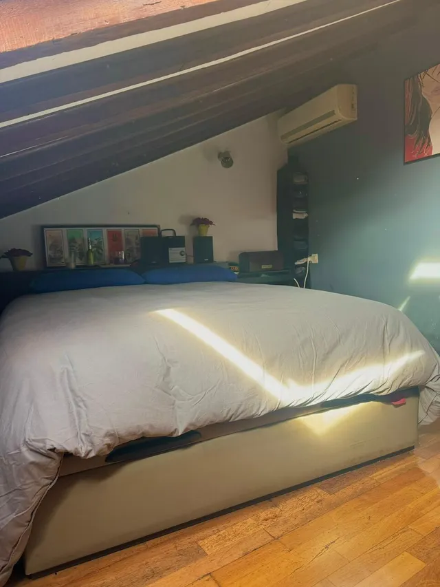 Piso con parte abuhardillado  de 2 dormitorios en pleno centro de Málaga. — 7