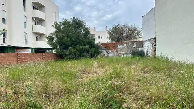 ¡OPORTUNIDAD DE INVERSIÓN EN PLENO NÚCLEO URBANO! - foto 2