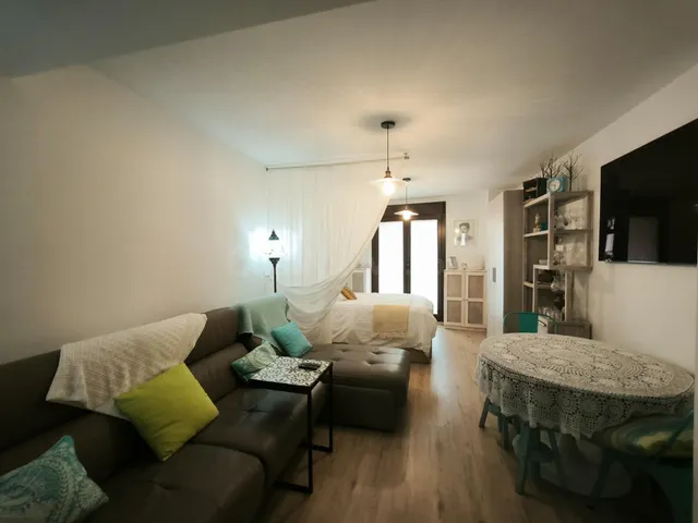 ESTUDIO CON TERRAZA INTERIOR Y LICENCIA TURISTICA - foto 4