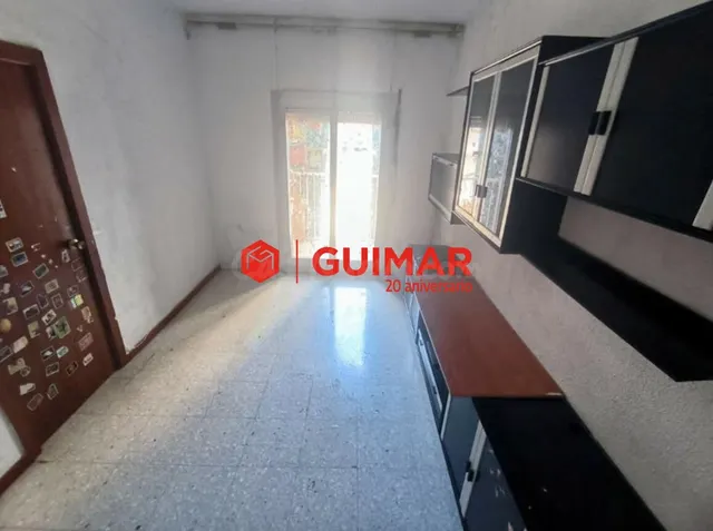 PISO EN VENTA EN ESPLUGUES DE LLOBREGAT ZONA LA PLANA - foto 2