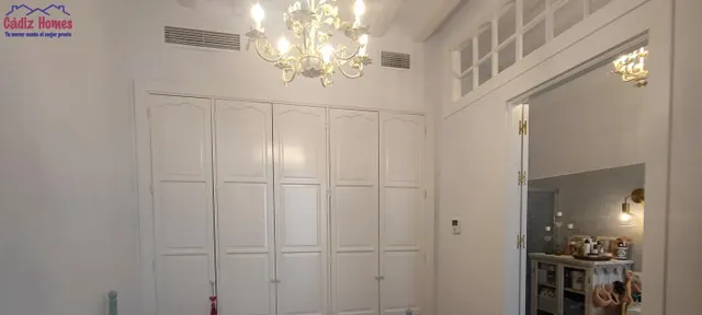 Preciosa vivienda en pleno centro.-Zona Plaza San Antonio — 11