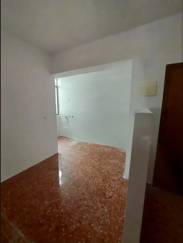 PISO DE 3 DORMITORIOS JUNTO AL JARDÍN DEL SALITRE | 6ª PLANTA, ASCENSOR Y MUCHA LUZ — 8