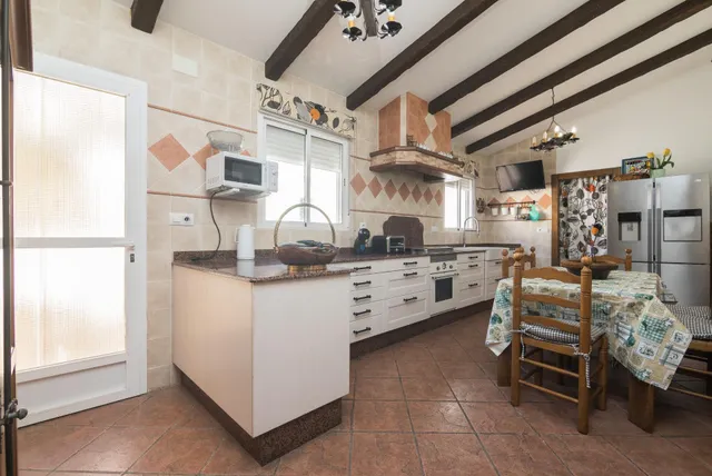 ¡chalet con piscina y gran parcela en Redován! — 25