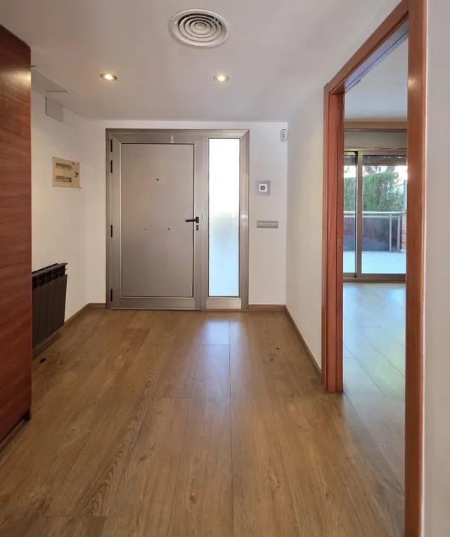 CASA CON JARDIN DE 4 habitaciones EN BARENYS — 11