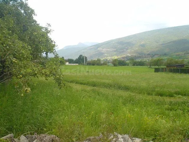 Parcela para 2 chalets muy soleada con magníficas vistas