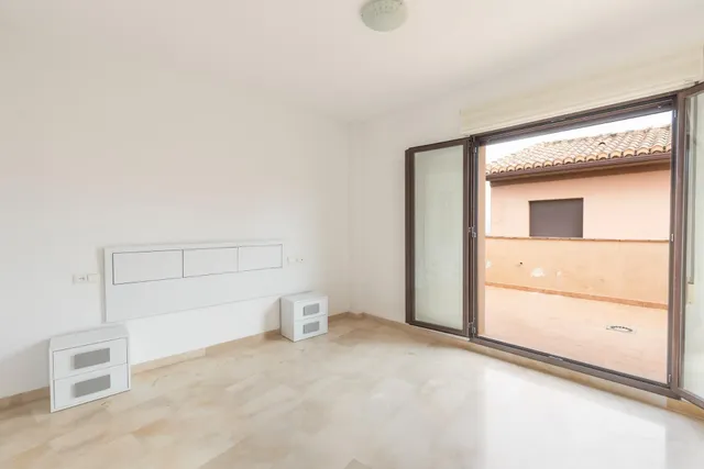 ESPECTACULAR TRIPLEX CON GARAJE Y TRASTERO EN MONACHIL — 8