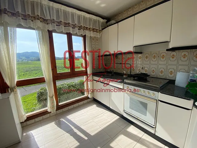 VIVIENDA UNIFAMILIAR A 2KM DE LOS ARENALES DE NOJA — 24