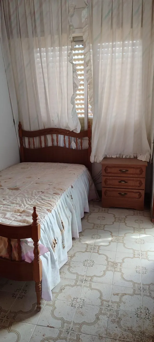 VENTA EN SERÓN ( ALMERÍA ) DE PISO CON TRES habitaciones. — 16