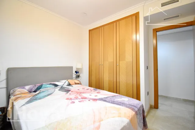 ¡Hogar de lujo! Muy amplio y luminoso en residencial con piscina, ascensor y dos terrazas — 32
