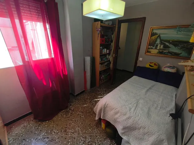 VIVIENDA REFORMADA CON ASCENSOR Y SERVICIO 3 DORMITORIOS — 8