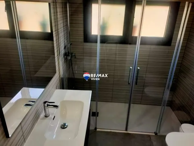 Chalet en venta en Caldes de Montbui — 36