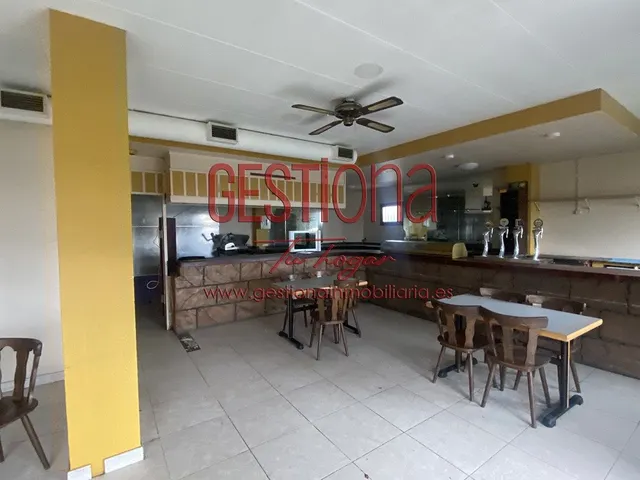 COMERCIO EN PRIMERA LÍNEA DE PLAYA EN NOJA — 3