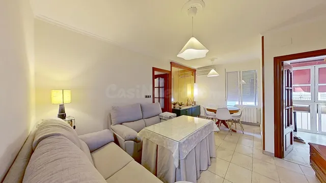 Piso luminoso a estrenar!! Junto a Campus de Cartuja para es