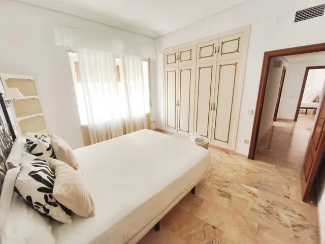 Espectacular vivienda junto Iglesia de La Magdalena, lista para entrar!!! — 17