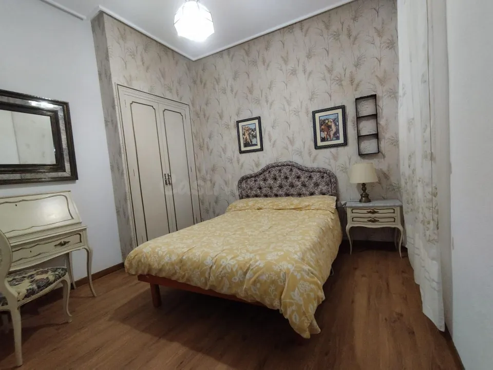 HABITACIÓN CALLE MENACHO