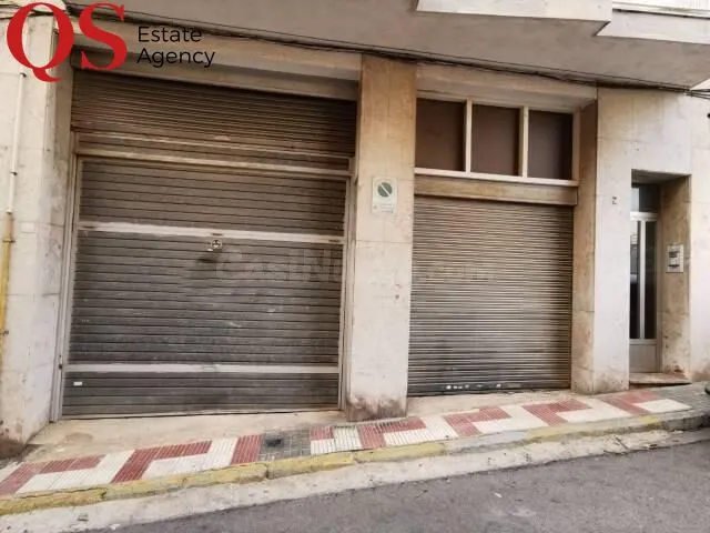 Garaje cerrado en la zona de Los Pinos, Blanes