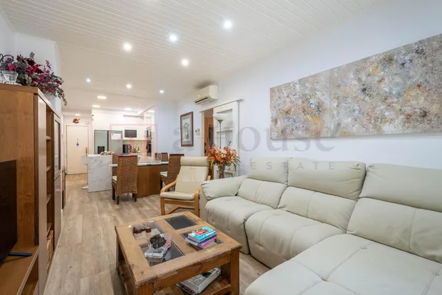 Piso listo para entrar a vivir con piscina comunitaria en la maternitat i sant ramón — 6