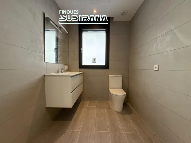 DÚPLEX EN VENDA A IGUALADA - ESTACIÓ VELLA + 2 TERRASSES 17 i 18m2 — 16