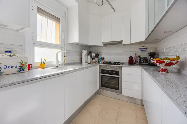 Venta de Villa Independiente con piscina Villamartín Orihuela Costa — 30