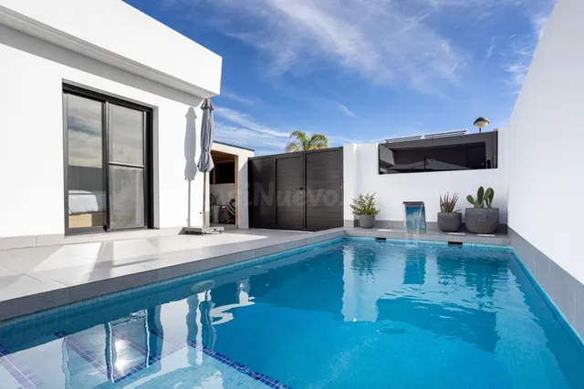 Preciosa villa independiente con piscina privada en Roldán,  - foto 4