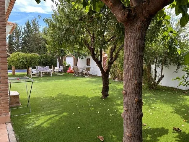 Venta Magnífico chalet en la Avenida de La Ñora — 34