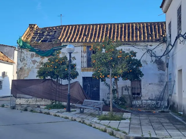 Vivienda en la Chica Carlota !!. Céntrica. - foto 2