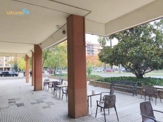 EXPECTACULAR LOCAL EN UNA DE LAS MEJORES AVENIDAS DE BADAJOZ PARA HACER REALIDAD ESE SUEÑO DE UN BUEN RESTAURANTE — 33