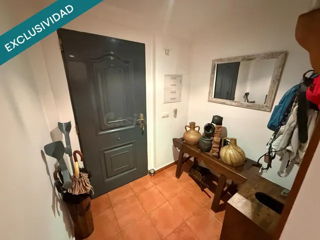 Casa adosada en calle san Jaume - foto 3