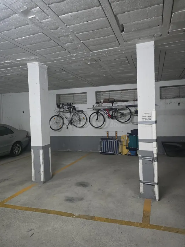 PLAZA DE GARAJE EN LA ZONA DE LAS PILETAS — 3