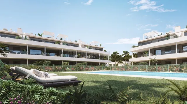 Ático de 2 dormitorios, 2 baños con vistas al mar. Estepona - foto 3
