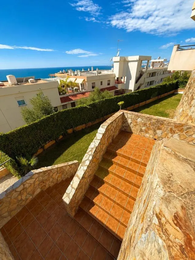 Piso en esquina con vistas al mar y acceso directo a piscina | Torrequebrada — 29