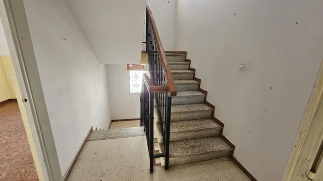 ✨ ¡Gran casa con cochera cerrada , llena de posibilidades! — 32