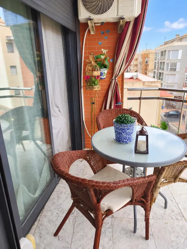 Amplio piso con terraza, trastero y garaje en el centro de Espinardo — 6