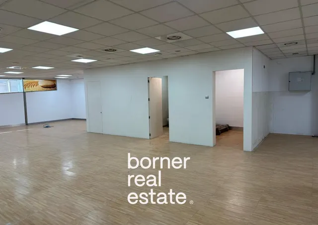 Local en venta en Trade Center Sant Cugat. - foto 4