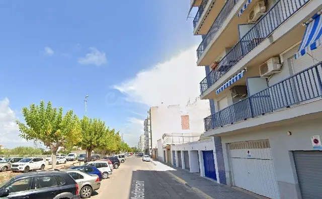 Se vende piso CESIÑN DE REMATE en C/ AV MEDITERRANEO en Nul - foto 2