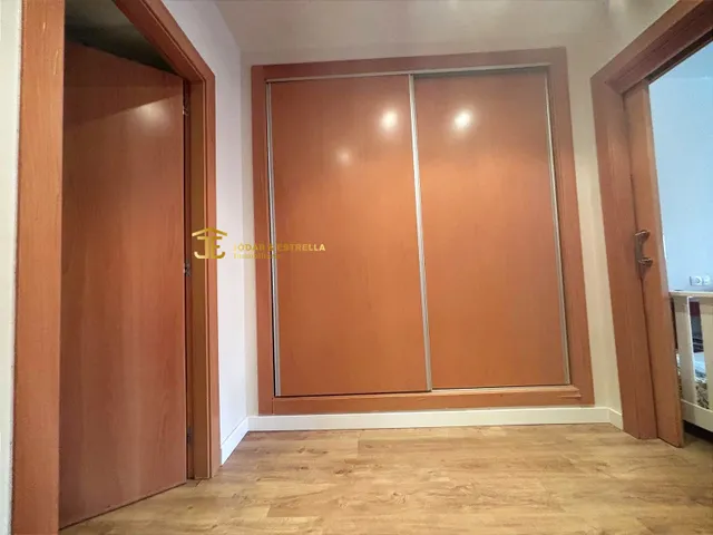 Amplio apartamento en la zona san jose — 23