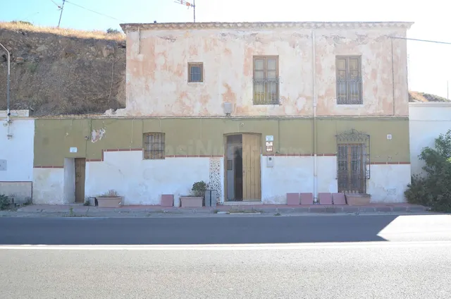 Casa Cueva: ¡La Aventura Comienza Aquí!