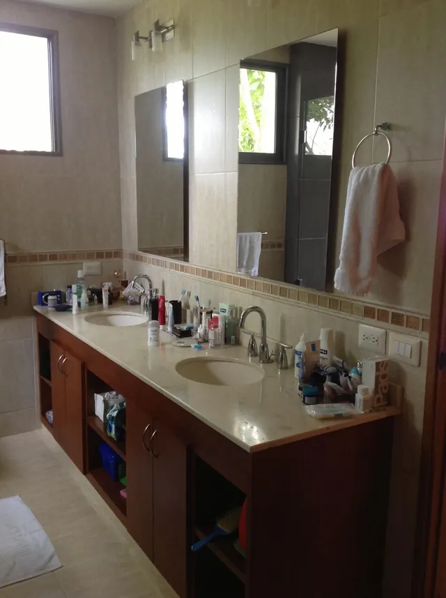 Casa 3 habitaciones 355m² en alquiler - Zona norte — 38