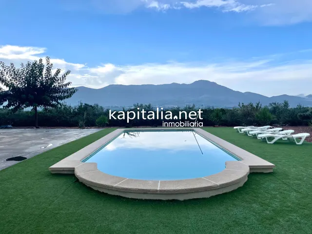 Chalet a la venta en Benimarfull — 7