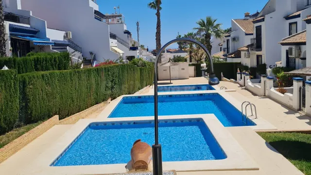 Bungalow 2 habitaciones 63m² en venta - Las Filipinas - foto 4