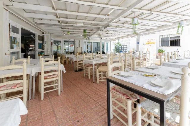 Oportunidad de Inversión: Restaurante en Playa de Gandia — 4