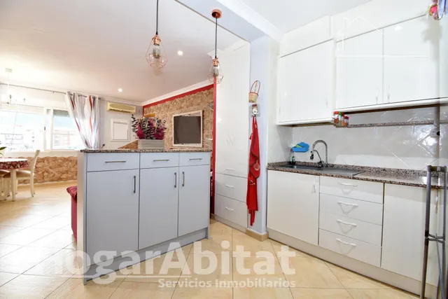 Inmejorable ubicación en pleno centro y vistas despejadas en este ático dúplex exterior con terraza — 30