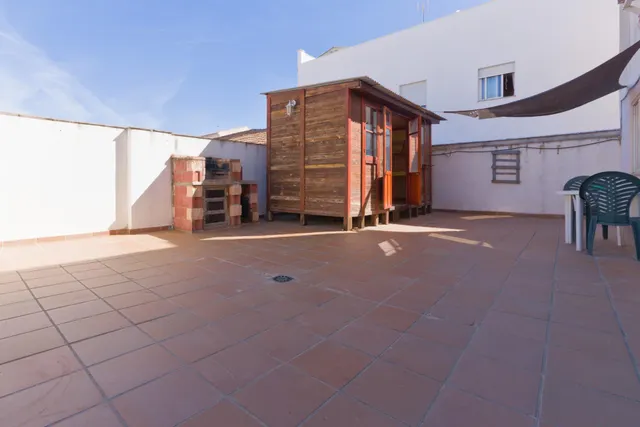 Piso en el centro de Armilla con patio privado de 66m — 19